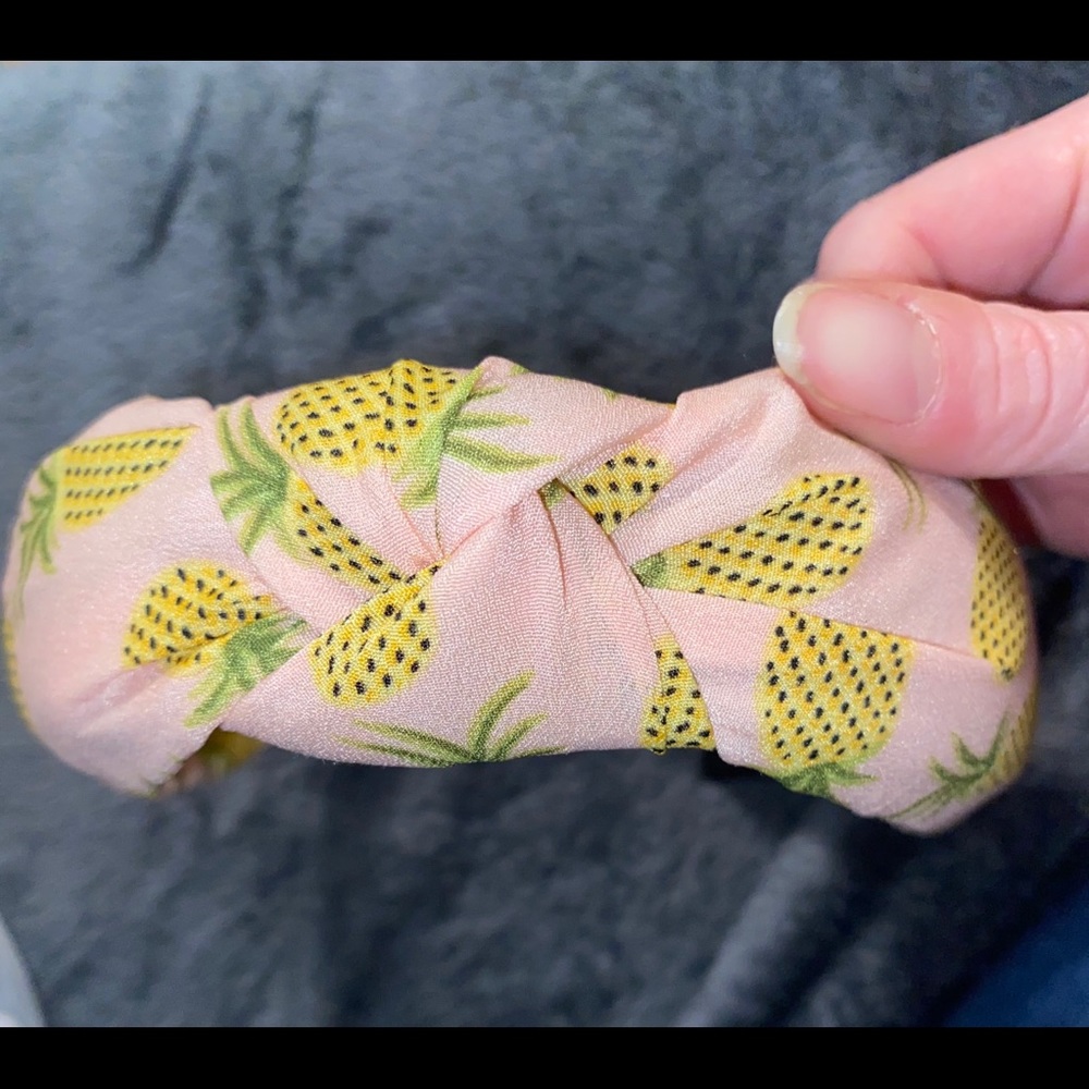 Pineapple headband
